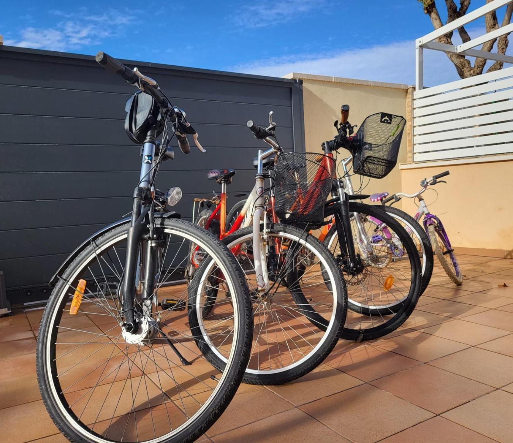 King`s Apartament`s San Javier Bagian luar foto